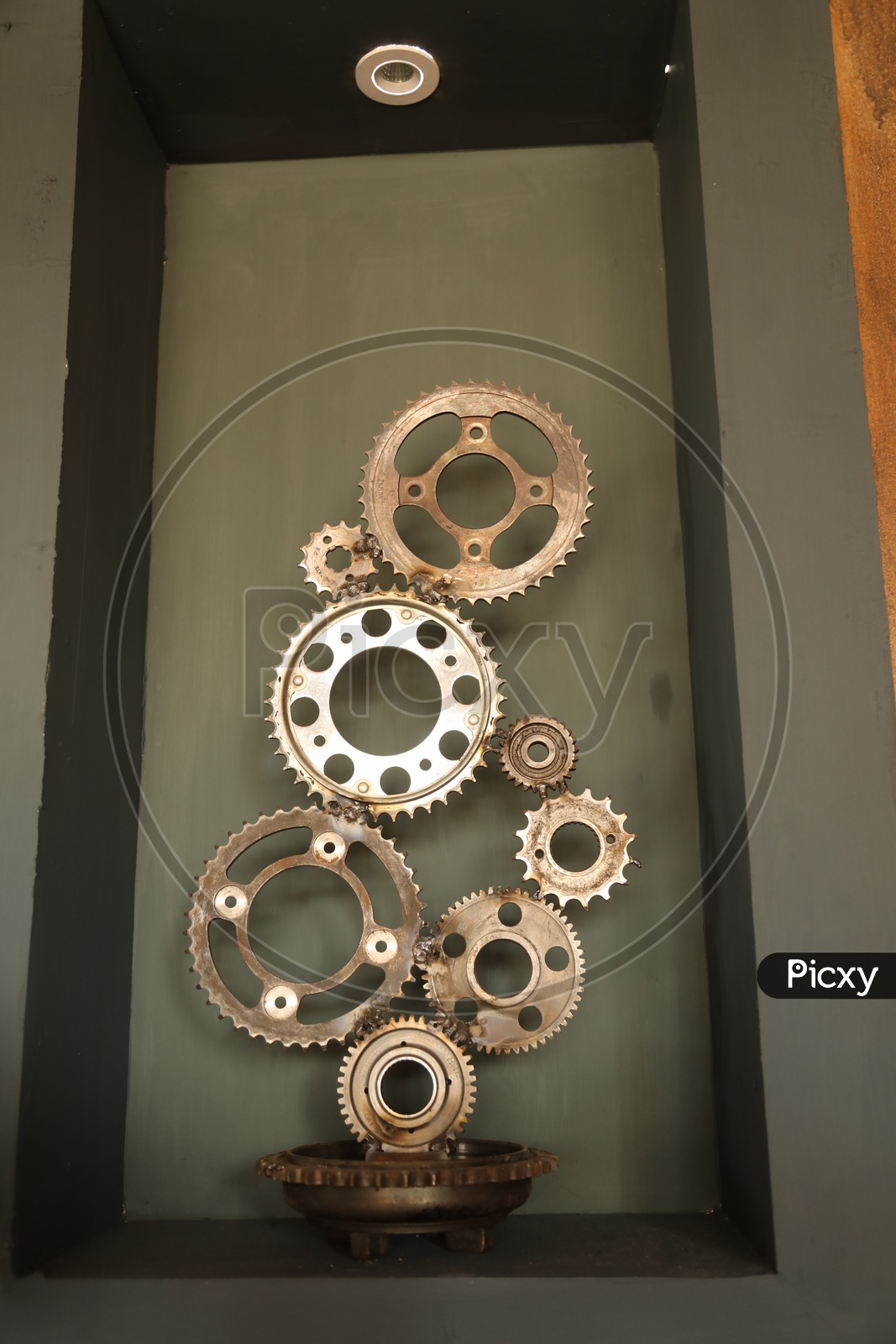 Interior Design Of a Room With Gear Wheels