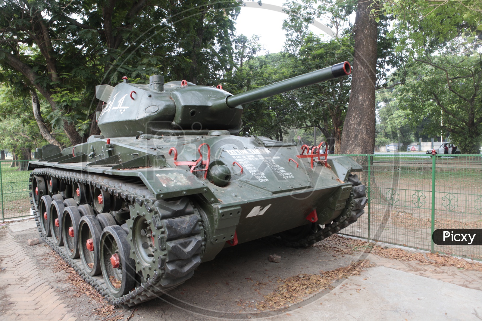 Self Propelled Artillery Tank
