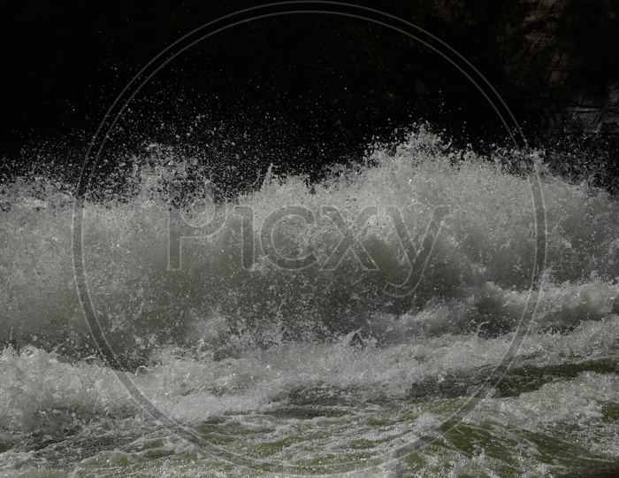 High speed moving water