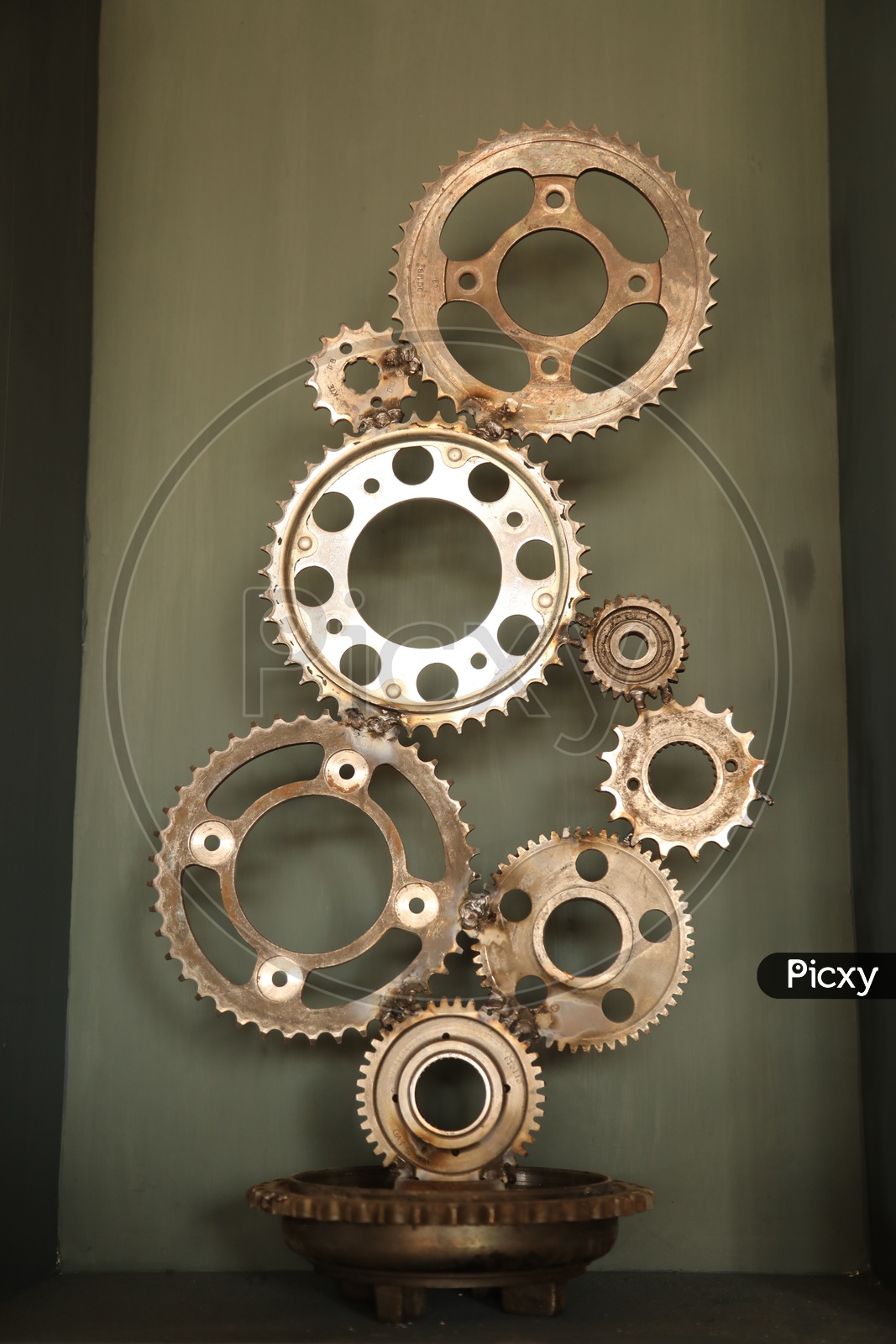 Interior Design Of a Room With Gear Wheels