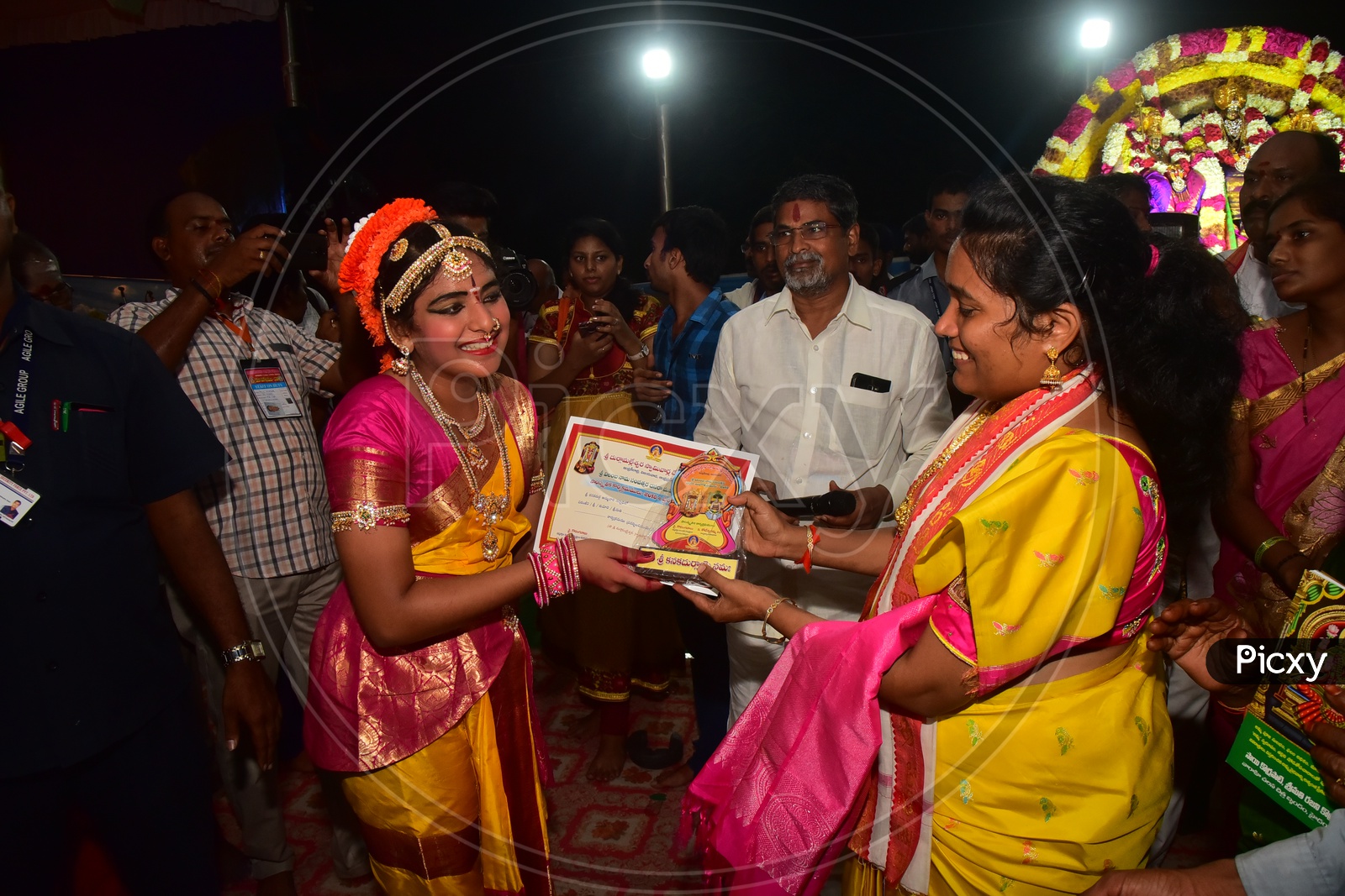 Classical Dancer Receiving Certificate  For Performance