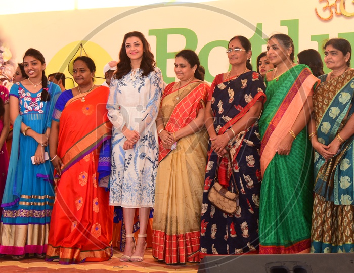 Ladies Taking Group Picture With Actress Kajal Agarwal