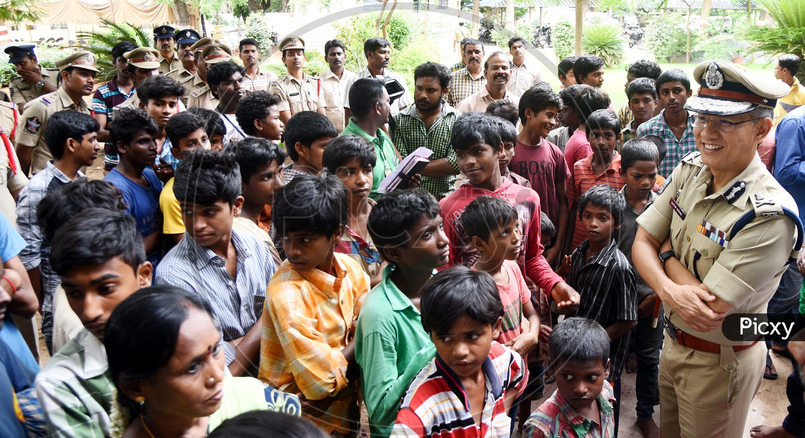 Sri D. Gautam Sawang, IPS, Commissioner of Police, Vijayawada City speaking in Operation Muskan to rescue missing children