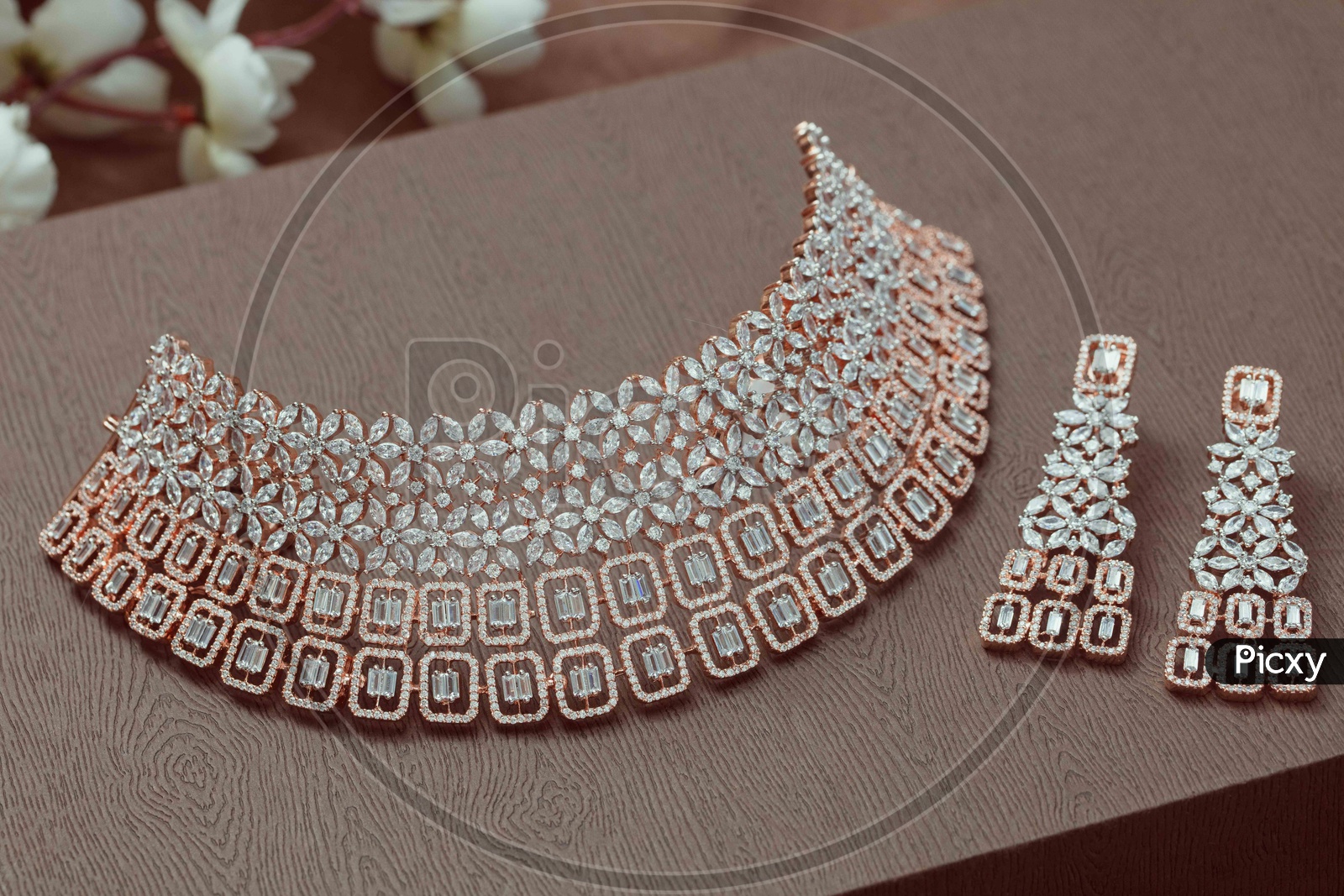Diamond choker Necklace with earrings