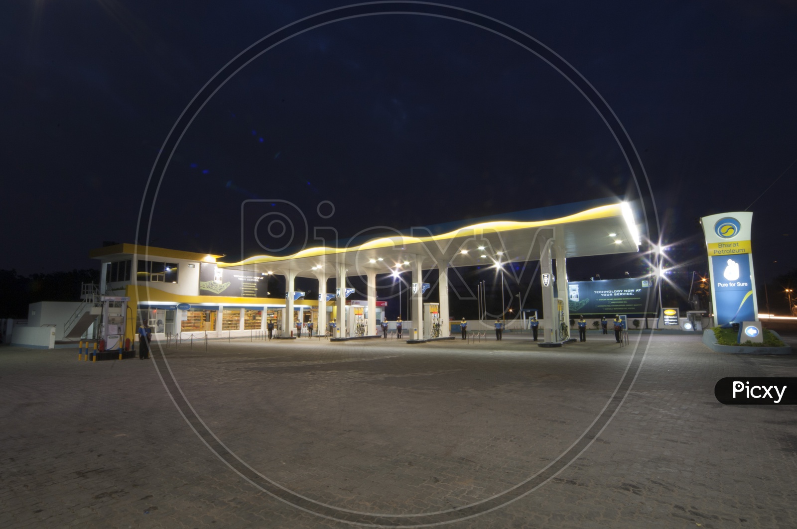 image-of-bharat-petroleum-fuel-station-rj229272-picxy