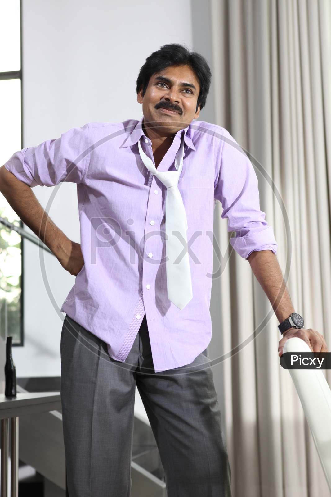 Image of Tollywood Actor Pawan Kalyan-FS781994-Picxy