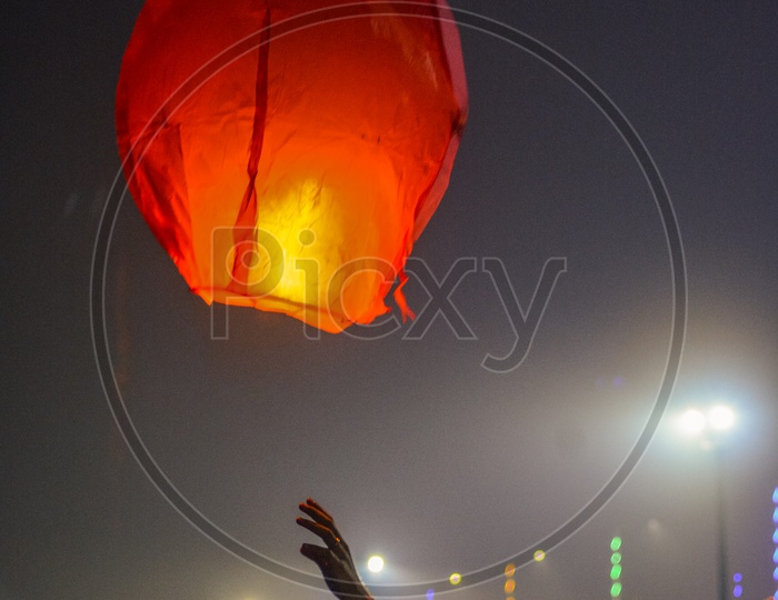 Chinese Lantern Balloons
