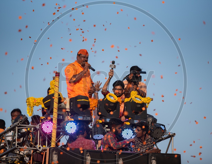 T. Raja Singh speaking to the crowd at Shri Rama Shobha Yatra in Hyderabad