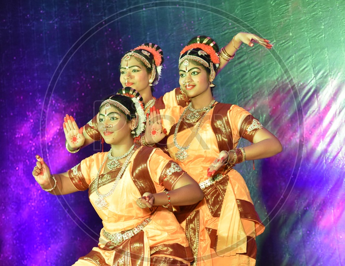 Classical Dancers (Bharatanatyam)