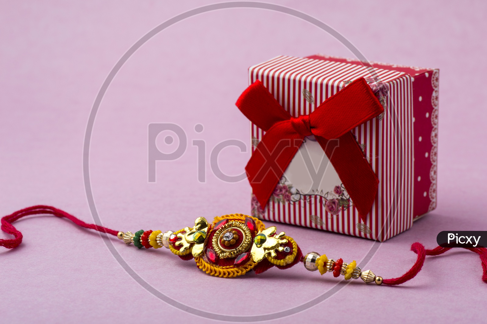 Elegant Raakhi With Gift Box For sister By Brother On the Occasion Of Raksha Bandhan Festival