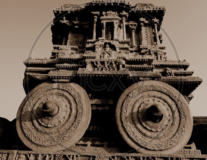 Stone chariot in Vijaya Vittala temple