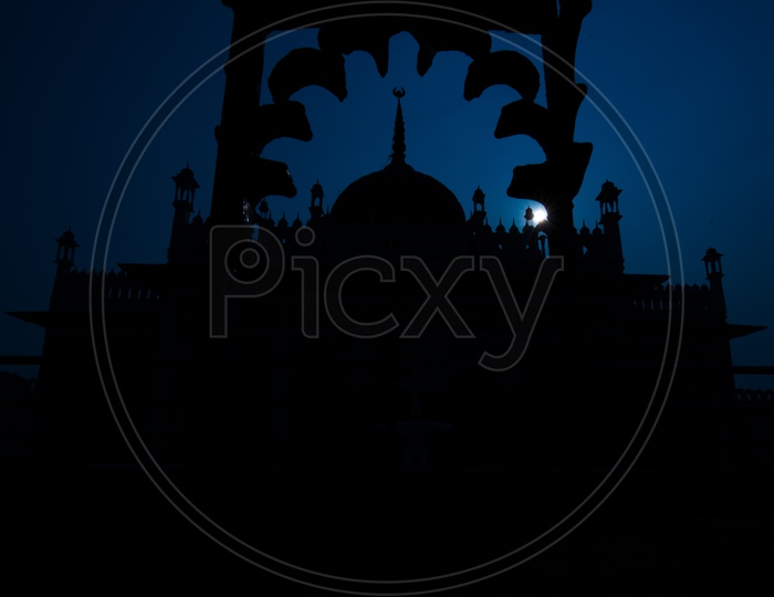 Silhouette of Mughal architecture