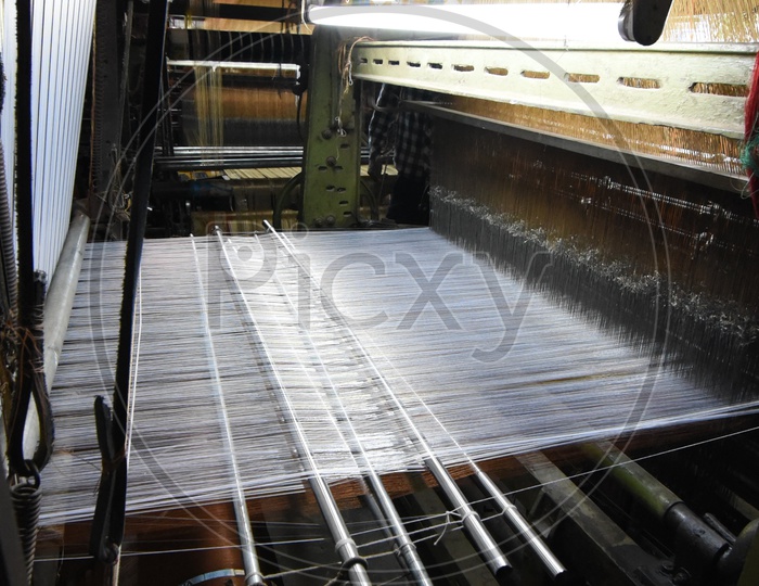 Handloom Clothes Weaving Machine