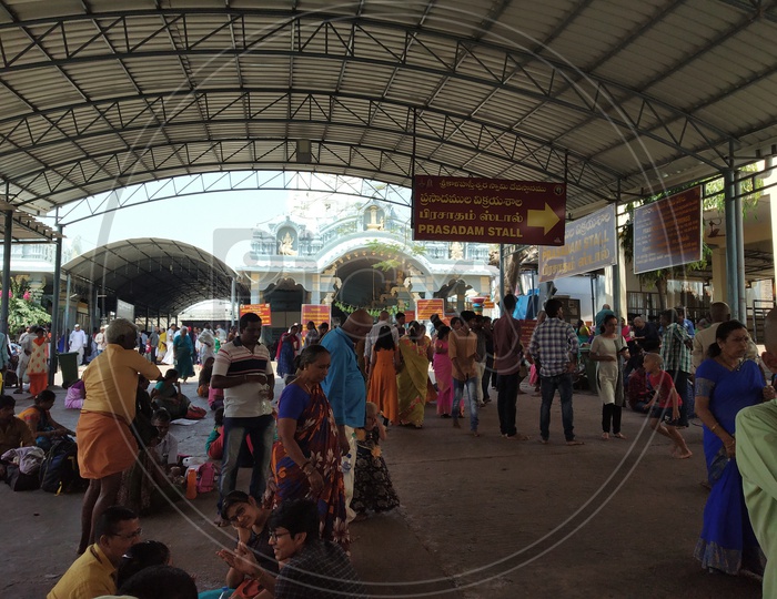 Devotees Taking Rest Under Shelters In Tirumala