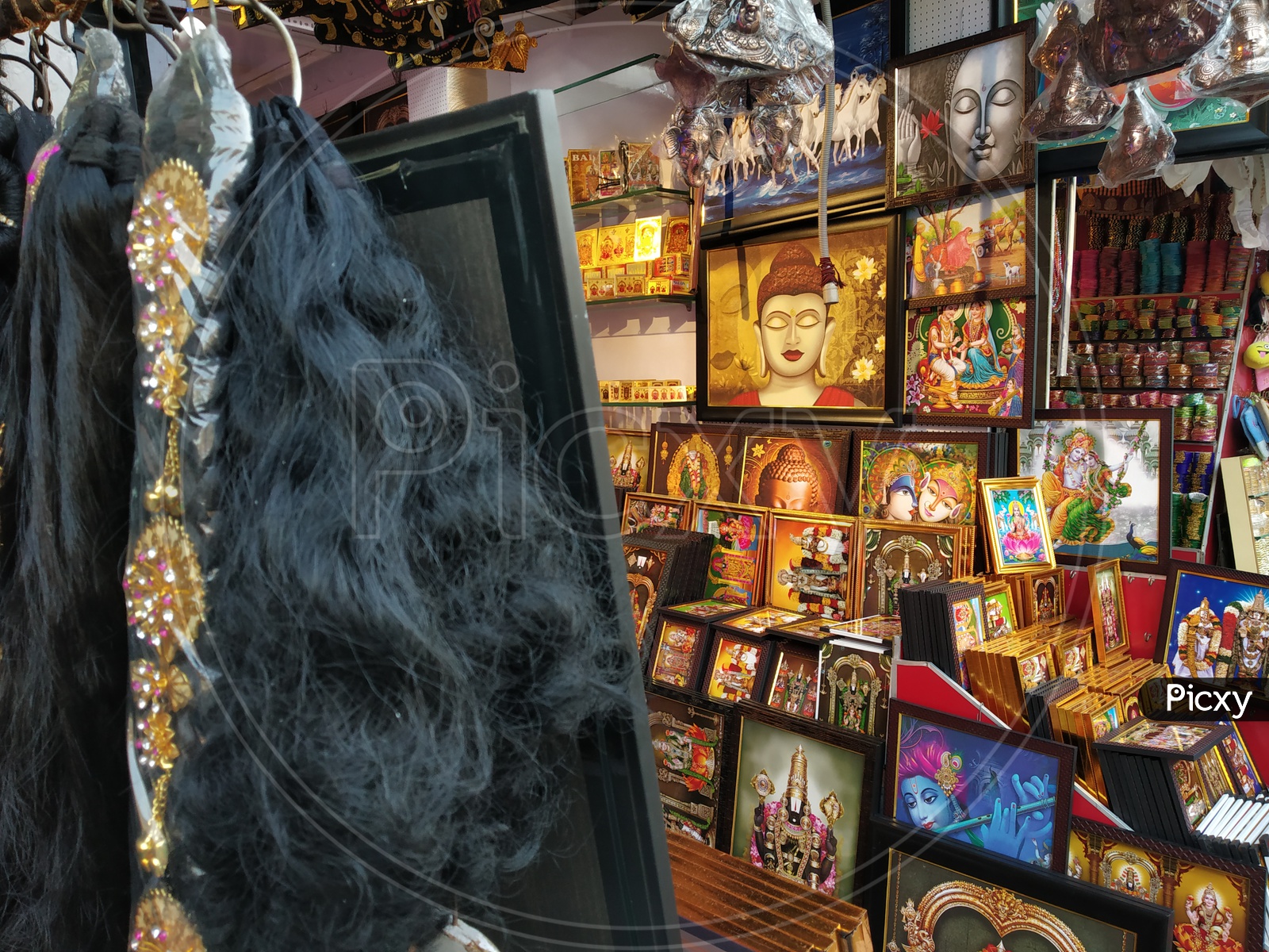 Hindu God Photo Frames Selling In Vendor Shops