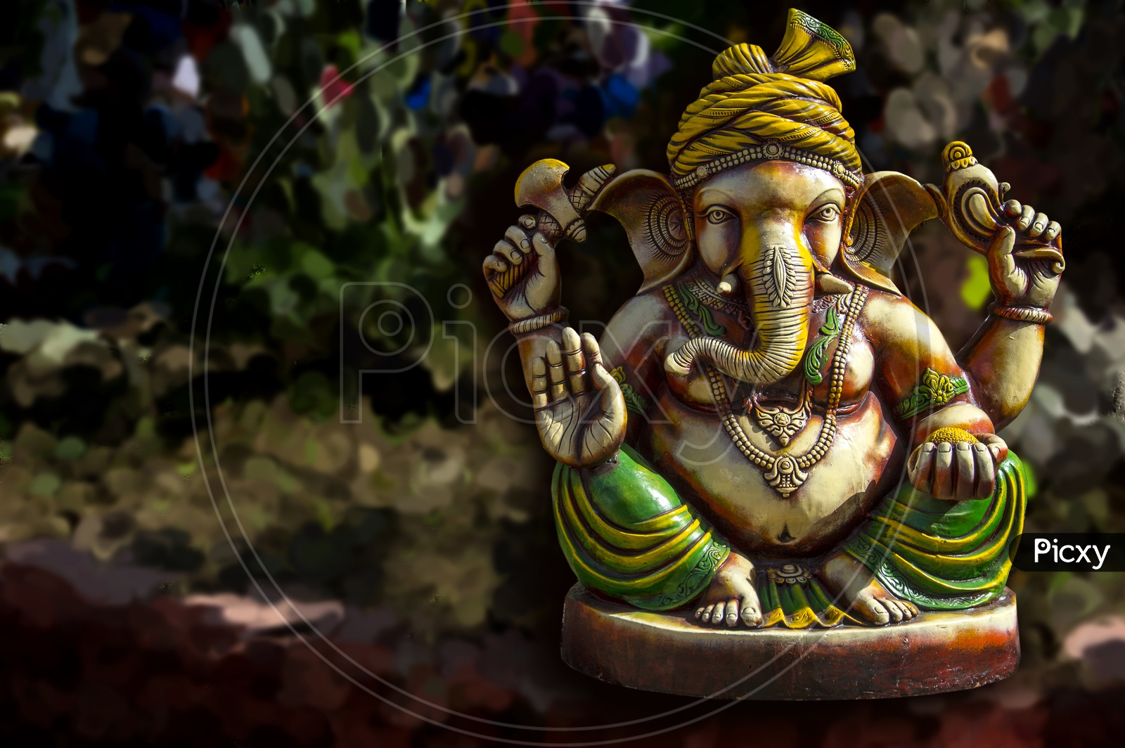 Elegant Idol of Lord Ganesh