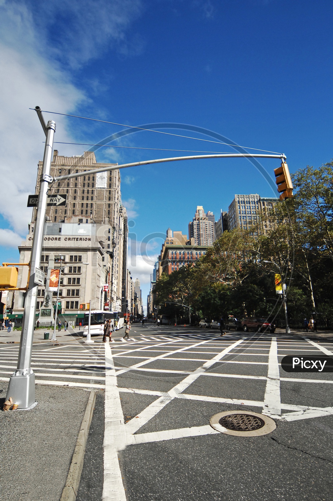 Traffic signal at a junction in New York