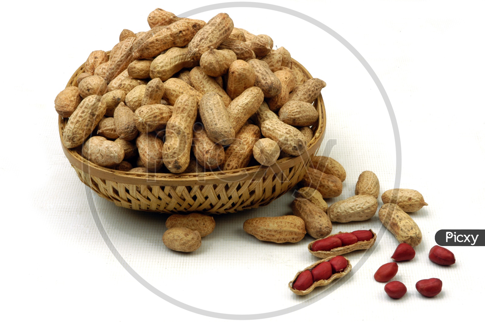 Groundnuts in a wooden bowl