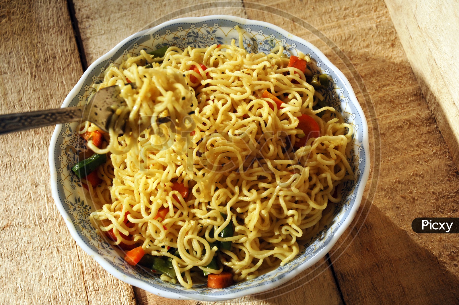 Instant Noodles prepared In a Pan