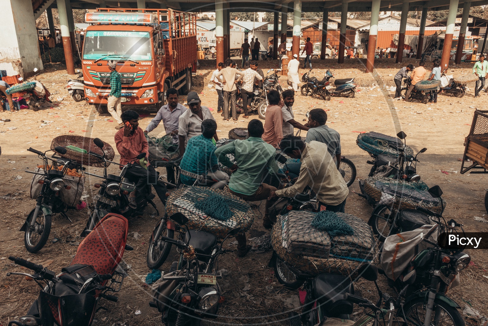 group discussions of street vendors from the kothapet fruit market