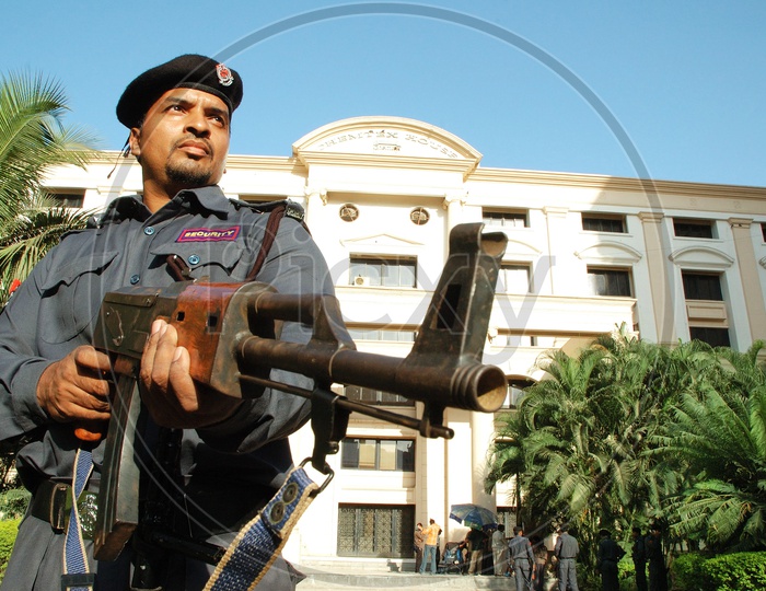 Gunman security guard service at a building