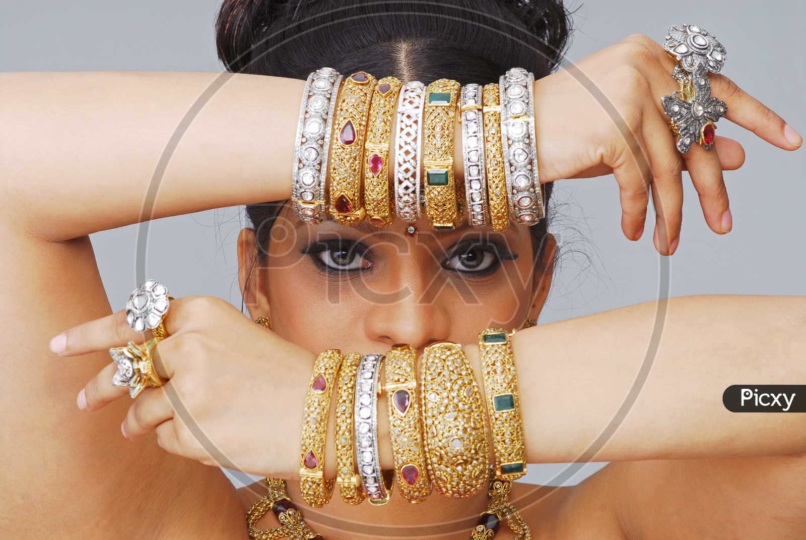 Indian woman wearing bangles