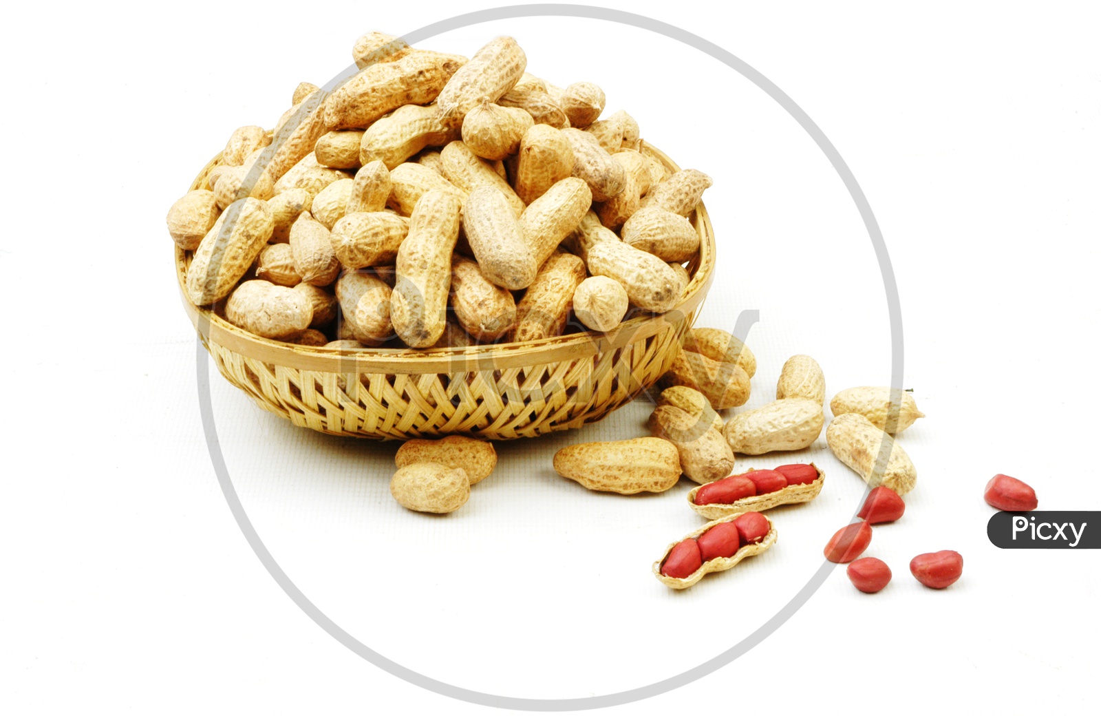 Whole Groundnuts in pods