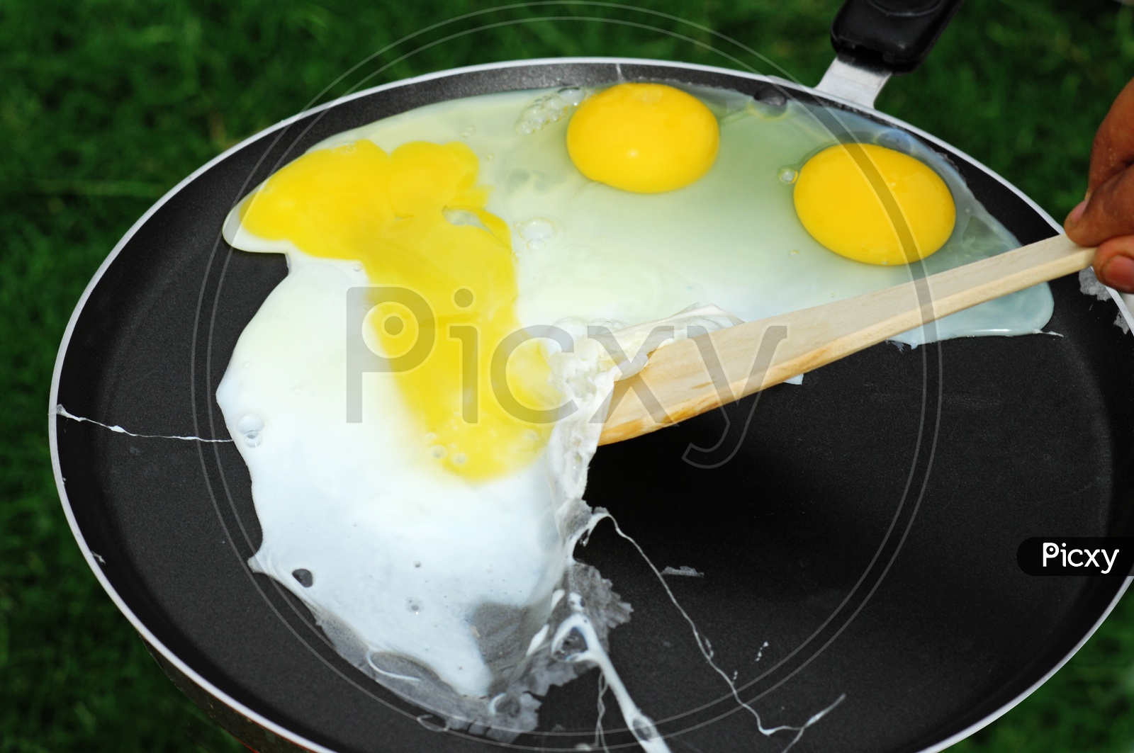 Omelette on a pan