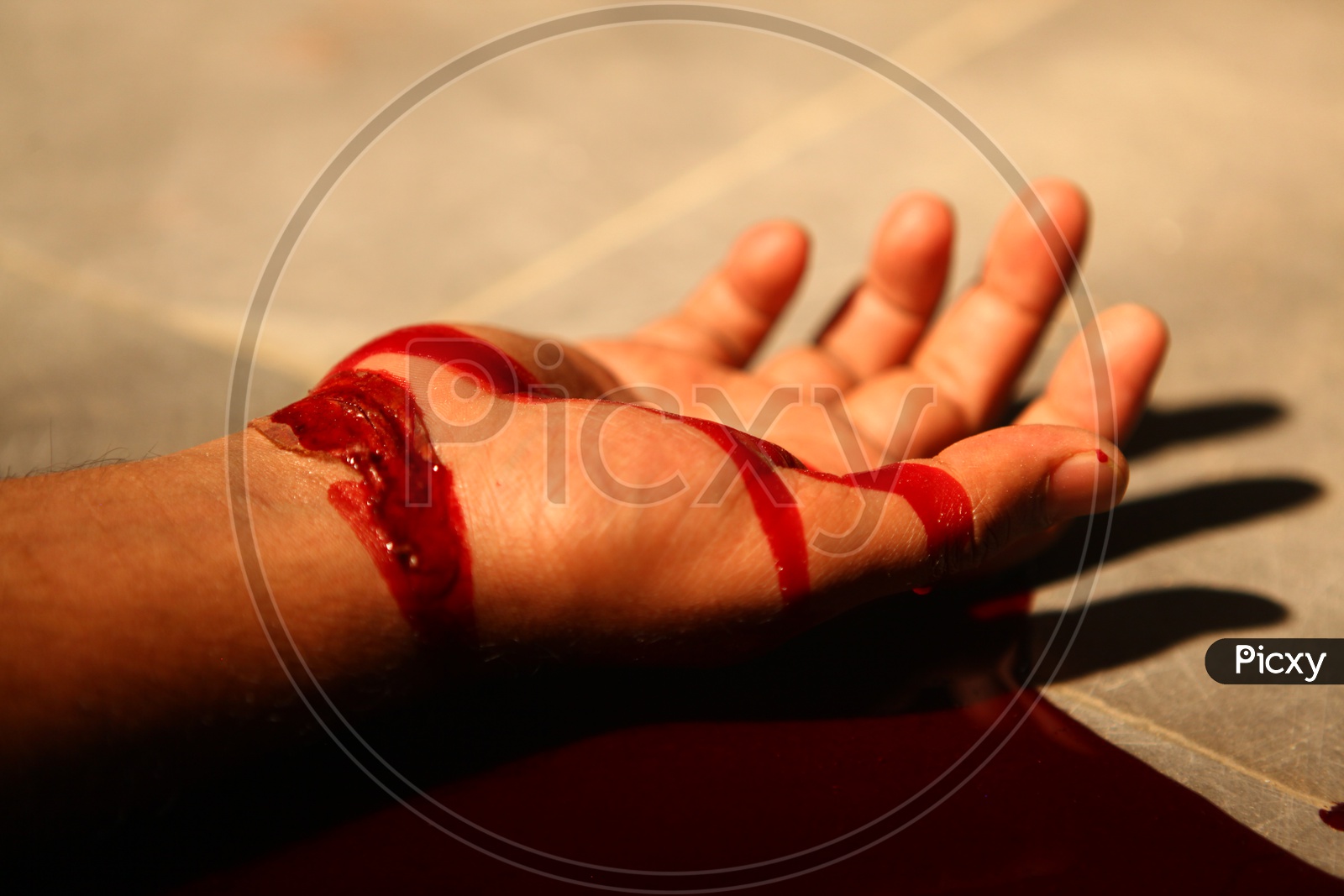 A Man Hand Slit Hand Bleeding