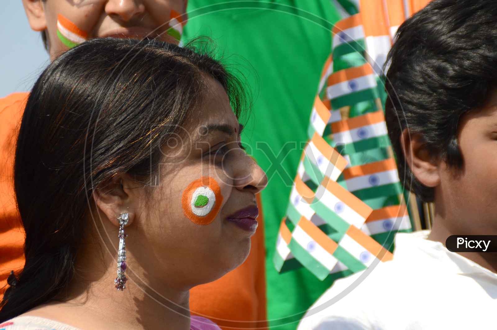 Indian tricolour Feature Photo Students at the VLCC institute