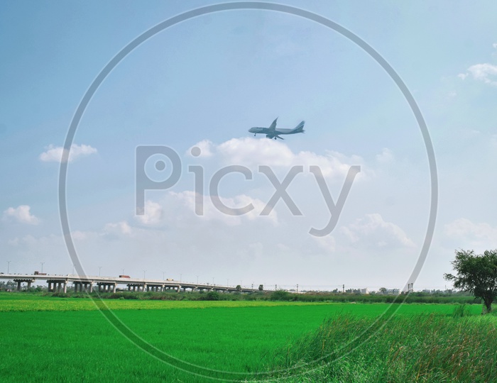 Flight approaching the runway