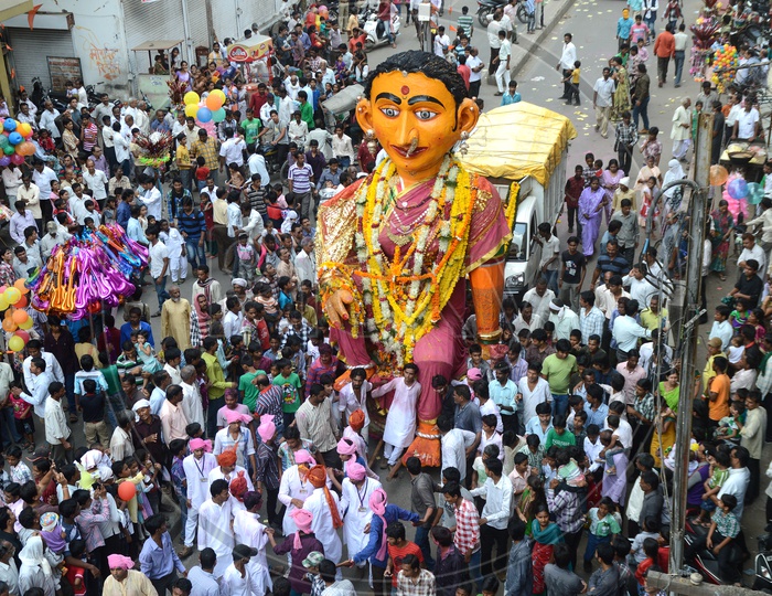 Pili Marbat  Procession On the Streets Of Nagpur During The Marbat Festival