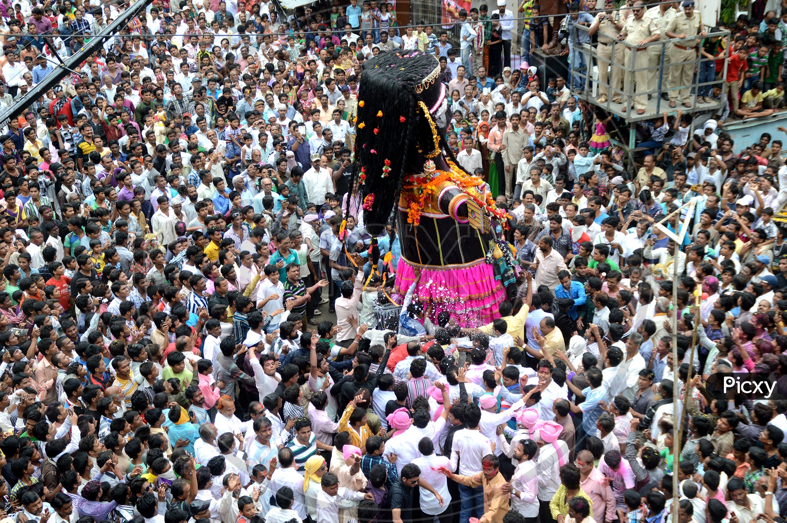 Kala  Marbat  Procession The Streets Of  Nagpur During The Marbat Festival  In Nagpur