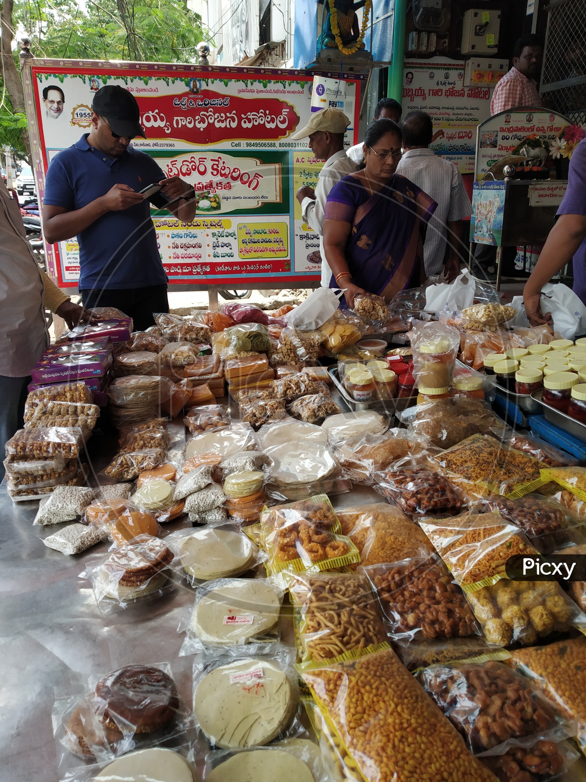 Authentic Andhra food and sweets sold at Subbaya Gari hotel