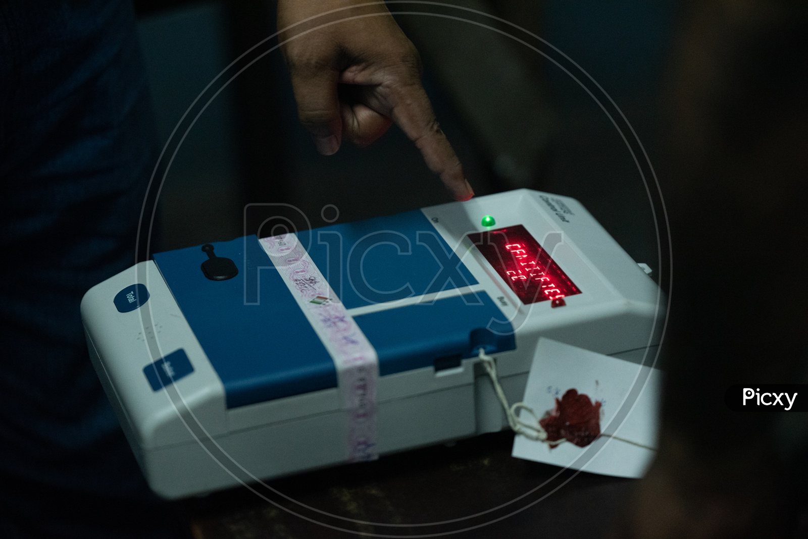 Electronic Voting Machines ( EVM ) Control Unit  With Display Of Total Polled Votes Count