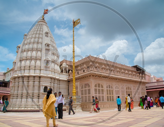 Tourists in Sri Saint Gajanan Maharaj Sansthan Temple For Worship