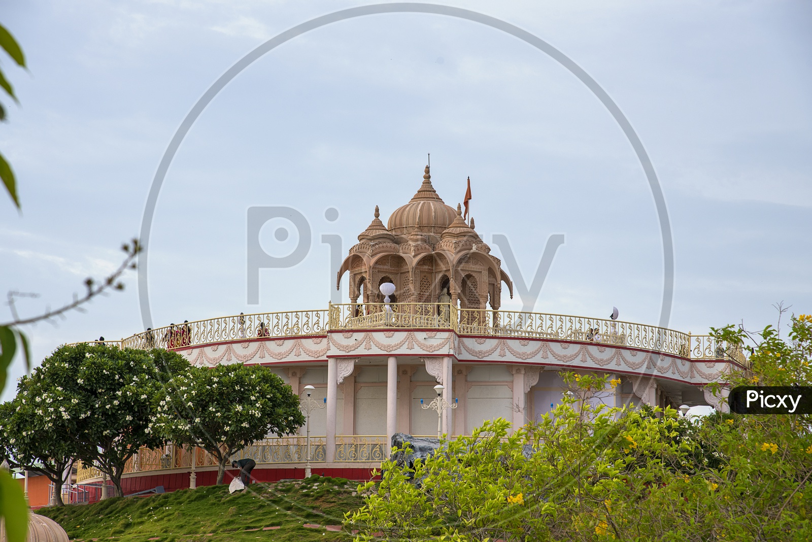 Anand Sagar Temple , Shegaon
