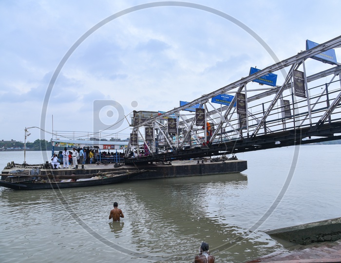Bandhaghat  Ferry Or Jetty Point In Howrah