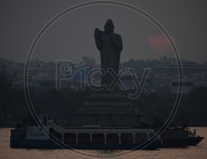 Buddha Statue  In Hussain Sagar Lake
