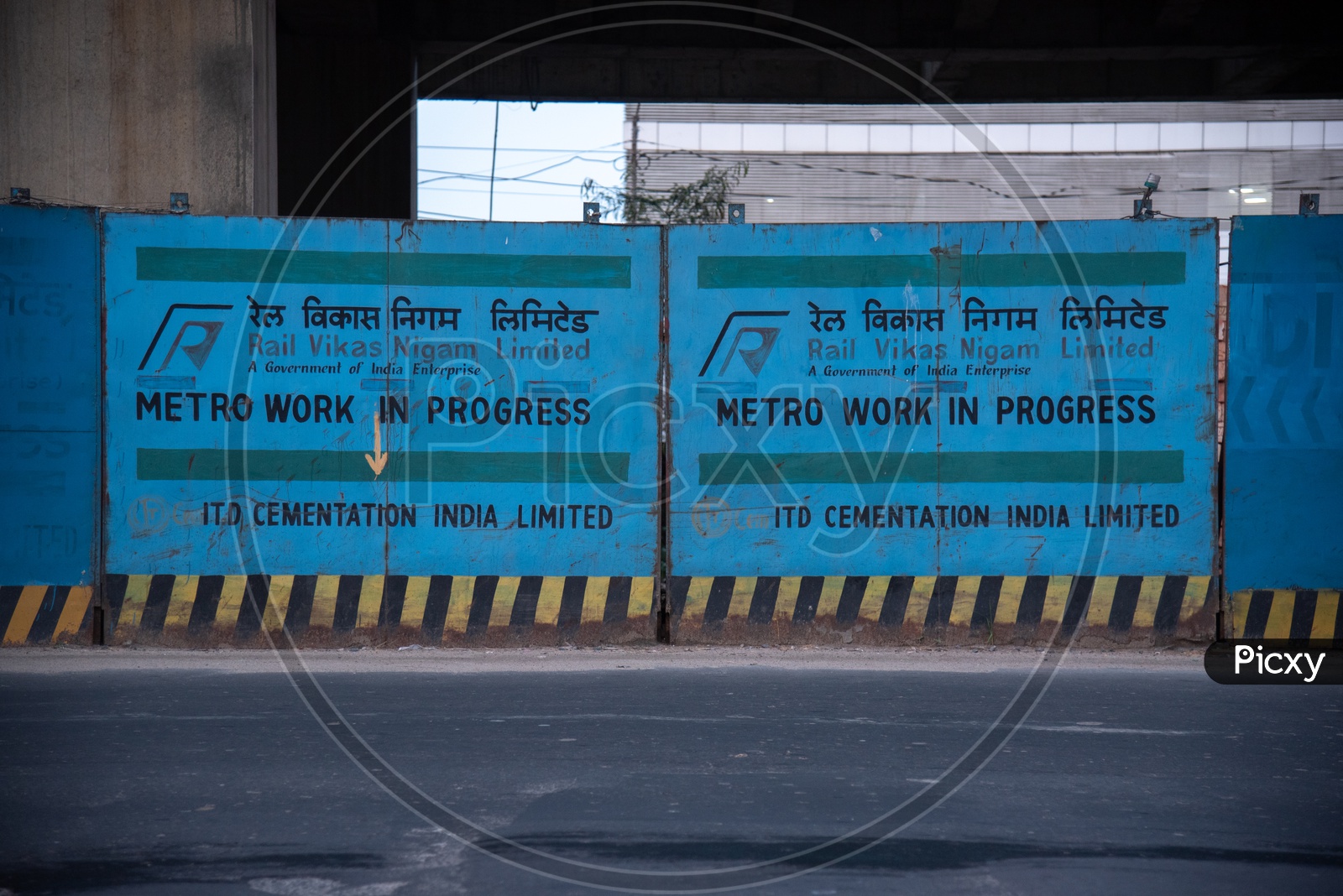 Metro Works Caution Boards At  Garia - Dum Dum Airport Metro Corridor