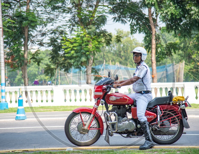 Kolkata  Traffic Police Man