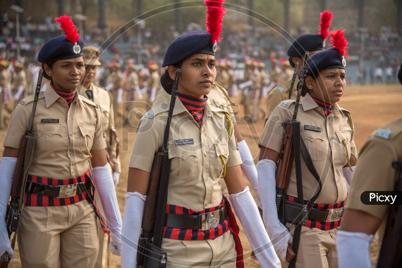 Maharashtra Cadet   Woman Police Marching in Independence Day Parade