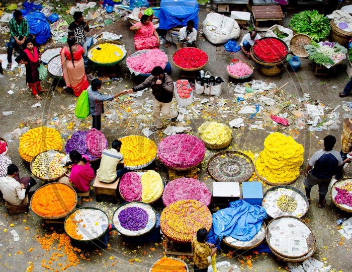 Flower sellers in kr market