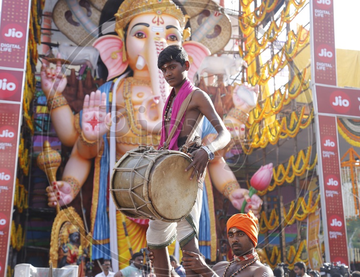 Ganesh Chaturthi Indian athletes welcome Lord Ganesh with cheers of ' Ganapati bappa moraya