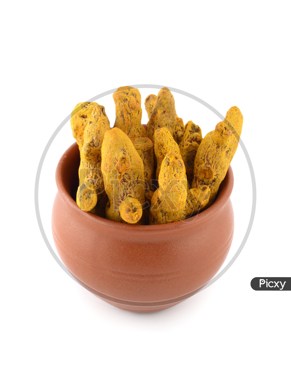 image-of-dry-turmeric-roots-or-barks-in-a-clay-pot-on-an-isolated-white