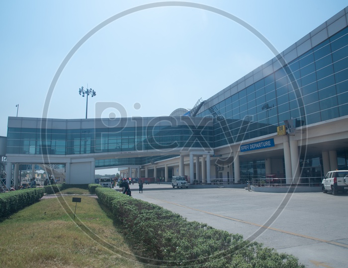 Lal Bahadur Shastri International Airport , Varanasi