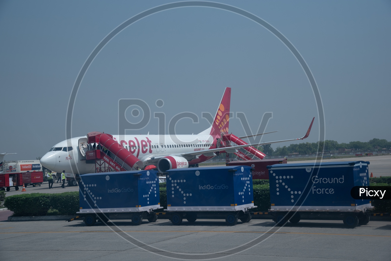 Spice Jet Plane Parking In a Airport