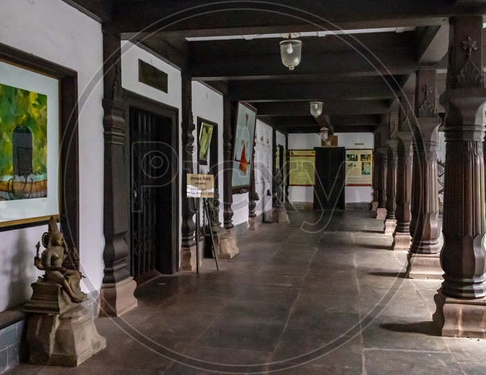 Rajwada palace temple corridor