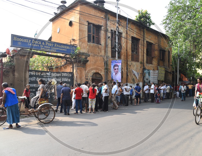 Voters in Queue Lines At a Polling Booth in West Bengal  For Casting Their Votes In  Lok Sabha  General Elections 2019
