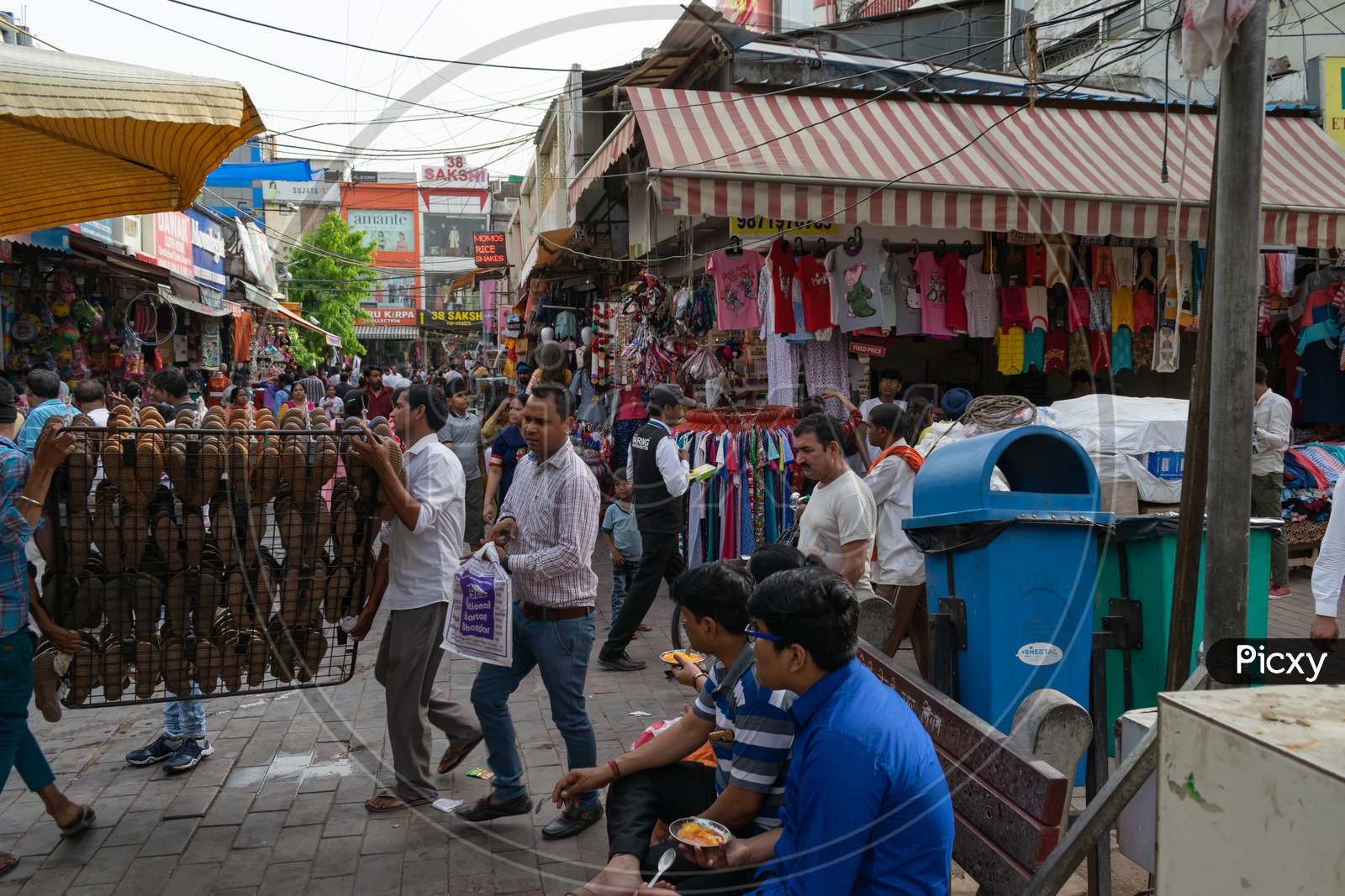 Lajpat Nagar Market, Delhi